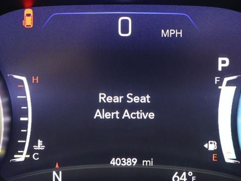 Used 2024 Chrysler Pacifica Limited image 19