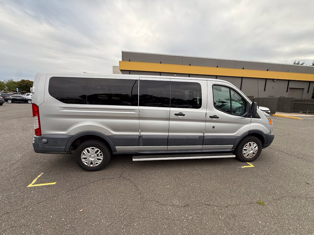 Used 2015 Ford Transit 350 XLT RWD image 8