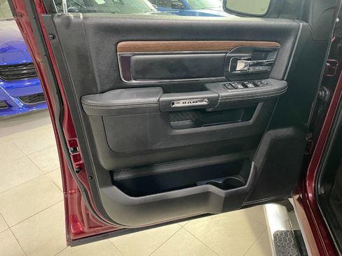 Used 2017 RAM 1500 Laramie w/ Convenience Group image 17