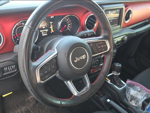 Used 2021 Jeep Wrangler Rubicon AWD/4WD image 12