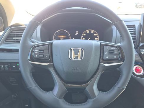 Used 2025 Honda Odyssey Elite image 30