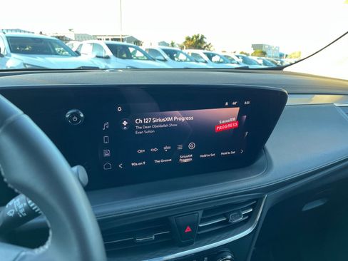 Used 2025 Buick Encore GX Preferred image 18