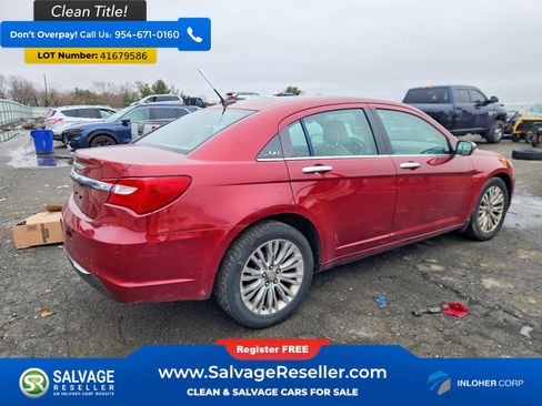 Used 2011 Chrysler 200 Limited FWD image 4