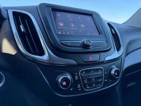 Used 2020 Chevrolet Equinox LT image 24