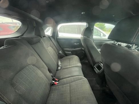 Used 2026 Honda HR-V Sport image 8