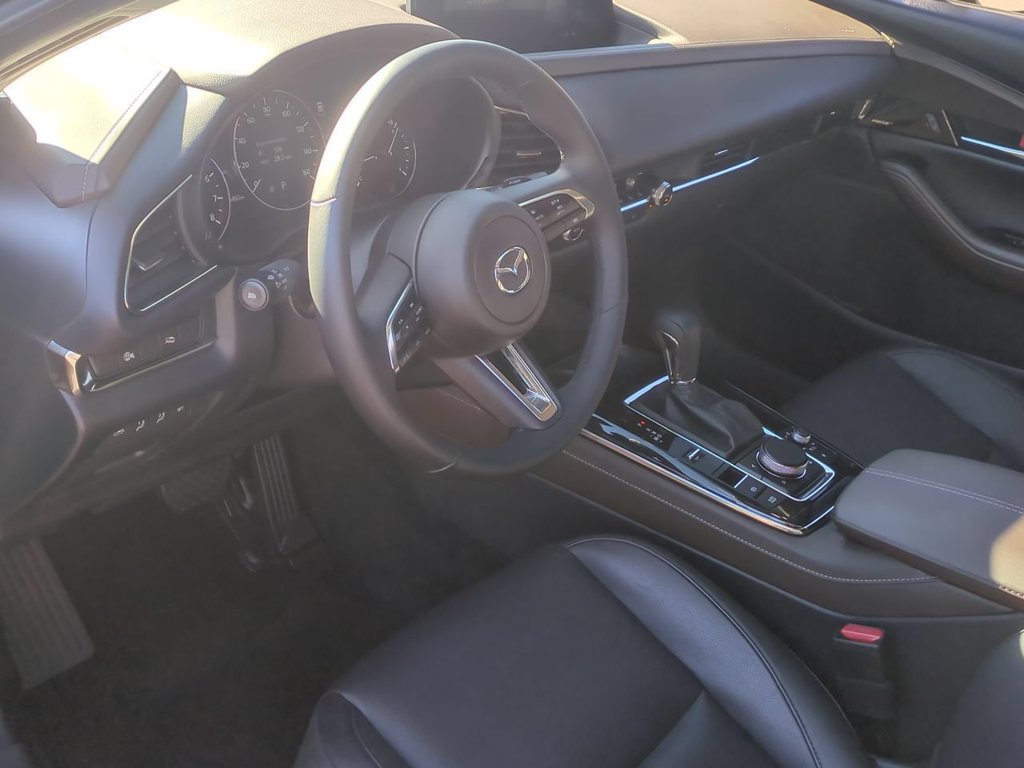 Certified 2025 MAZDA CX-30 AWD 2.5 S w/ Premium Package image 13
