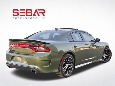 Used 2018 Dodge Charger R/T Scat Pack w/ Driver Confidence Group RWD image 38