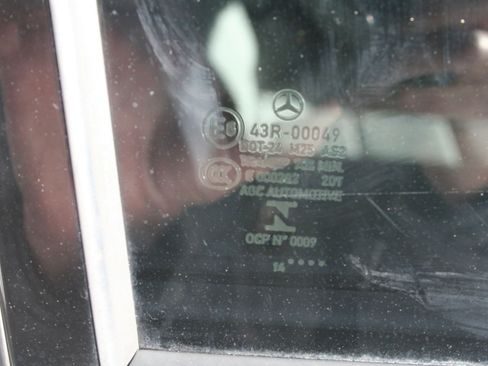 Used 2015 Mercedes-Benz E 350 4MATIC Wagon image 35