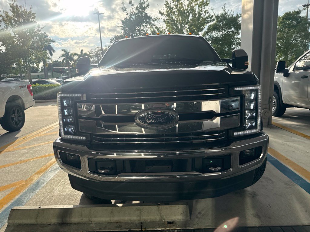 Used 2019 Ford F250 Lariat w/ Chrome Package AWD/4WD image 1