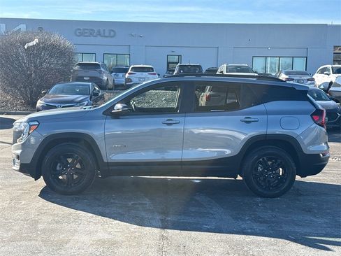 Certified 2023 GMC Terrain AT4 image 5