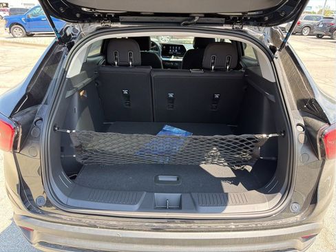 New 2026 Chevrolet Trax LS w/ LS Convenience Package FWD image 10