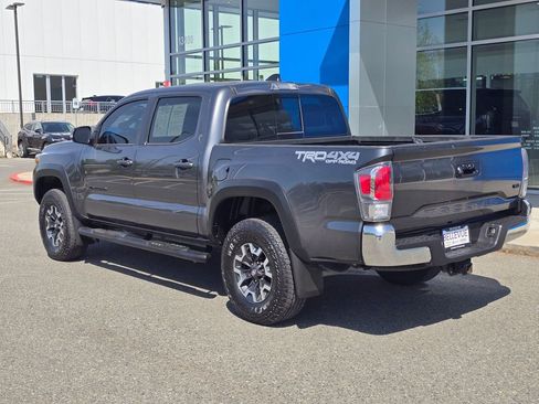 Used 2023 Toyota Tacoma TRD Off-Road AWD/4WD image 3