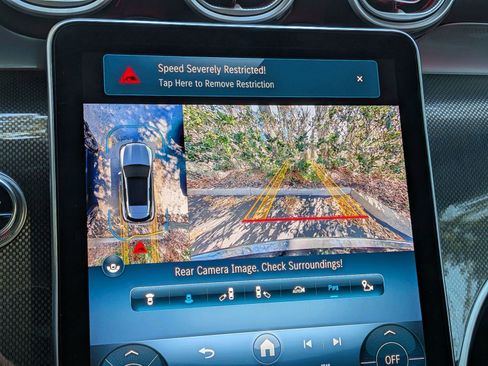 Used 2024 Mercedes-Benz GLC 43 AMG 4MATIC image 15