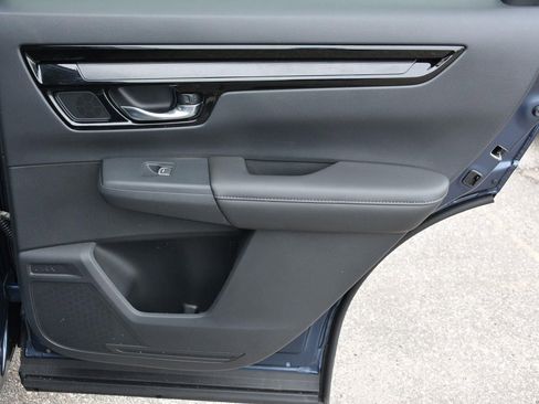 Used 2025 Honda CR-V EX-L image 19