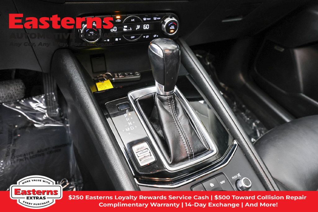 Used 2018 MAZDA CX-5 Touring w/ Preferred Equipment Package AWD/4WD image 14