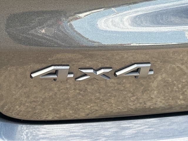Used 2023 Jeep Compass Trailhawk AWD/4WD image 10