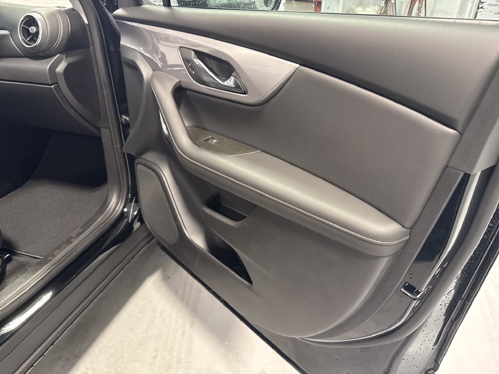 New 2026 Chevrolet Blazer LT FWD image 35