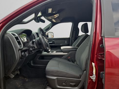Used 2022 RAM 2500 Big Horn w/ Night Edition AWD/4WD image 9