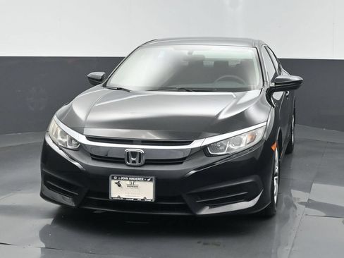 Used 2018 Honda Civic LX image 2