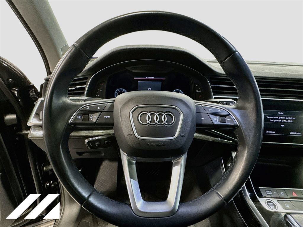 Used 2023 Audi Q7 2.0T Premium Plus AWD/4WD image 11