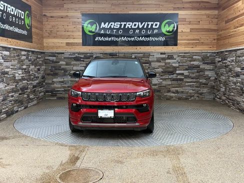 Used 2024 Jeep Compass Limited w/ High Altitude Package AWD/4WD image 3