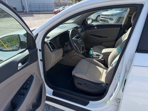 Used 2020 Hyundai Tucson Sport FWD image 6