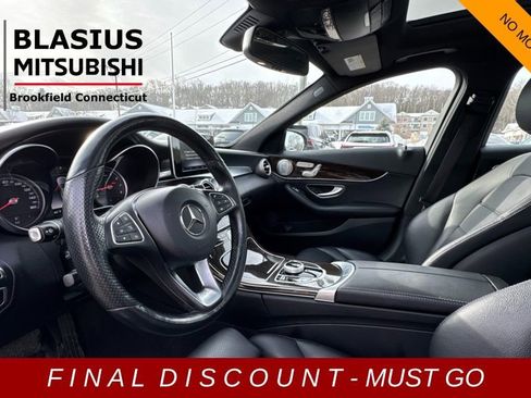 Used 2018 Mercedes-Benz C 300 4MATIC Sedan w/ Premium Package image 11