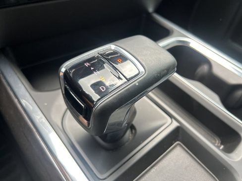 Used 2023 Chevrolet Silverado 1500 LTZ w/ LTZ Convenience Package II AWD/4WD image 41