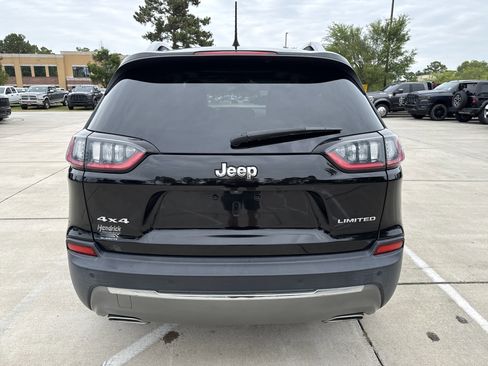Used 2019 Jeep Cherokee Limited AWD/4WD image 9