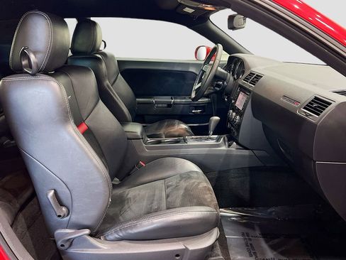 Used 2009 Dodge Challenger SRT8 image 14