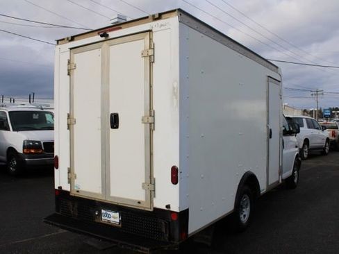 Used 2021 Chevrolet Express 3500 w/ Power Convenience Package image 11
