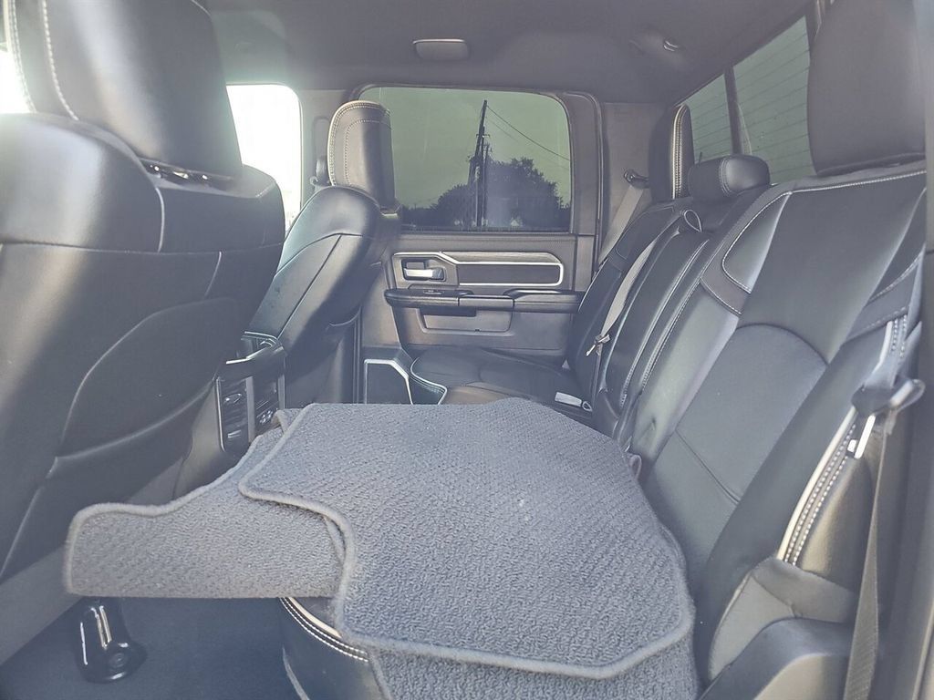 Used 2024 RAM 2500 Laramie w/ Night Edition AWD/4WD image 6