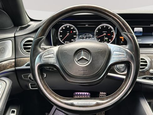 Used 2015 Mercedes-Benz S 550 Sedan image 11