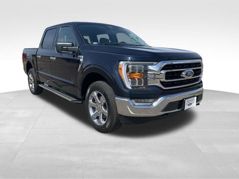 Used 2022 Ford F150 XLT w/ Equipment Group 302A High AWD/4WD image 7