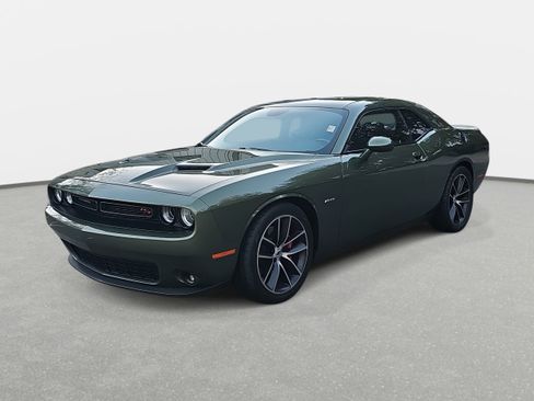 Used 2018 Dodge Challenger R/T w/ Performance Handling Group image 1