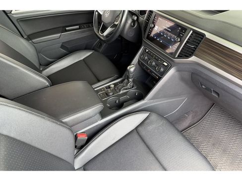 Used 2021 Volkswagen Atlas SE w/ Towing Package AWD/4WD image 18