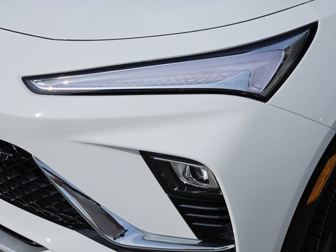 New 2026 Buick Envista Sport Touring w/ Convenience I Package image 4