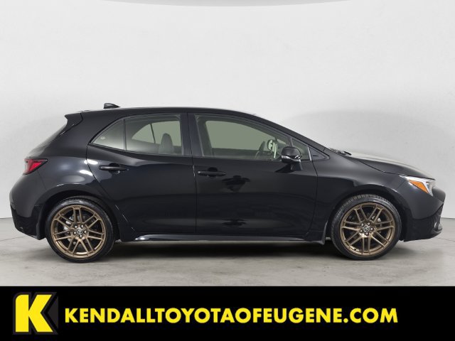 Certified 2025 Toyota Corolla Hatchback w/ SE Package FWD image 4