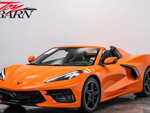 Used 2024 Chevrolet Corvette Stingray Preferred Conv w/ 2LT image 1