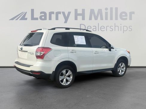 Used 2016 Subaru Forester 2.5i Premium w/ All-Weather Package image 6
