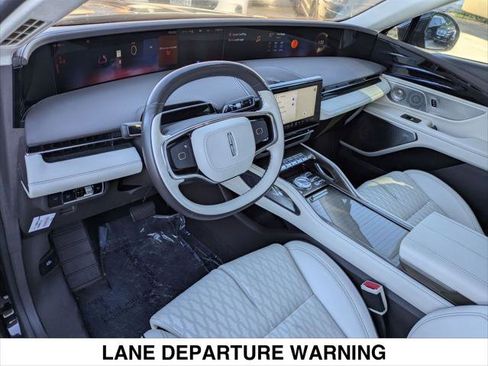 Used 2024 Lincoln Nautilus Black Label w/ Jet Appearance Package (87T) image 12