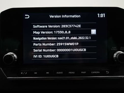 Used 2023 Mitsubishi Outlander SE image 39