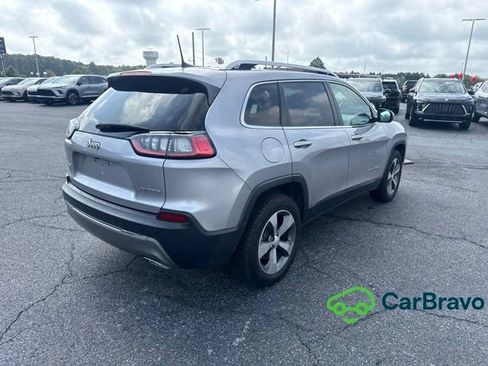 Used 2019 Jeep Cherokee Limited AWD/4WD image 3
