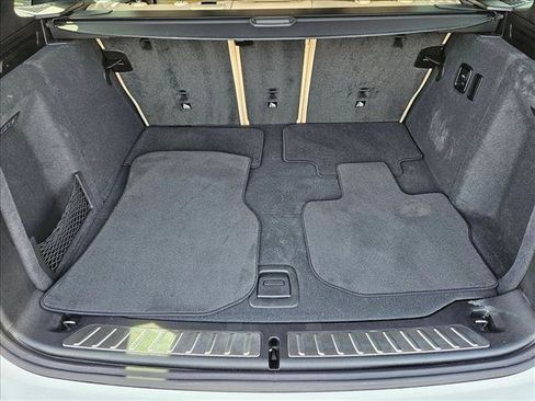 Used 2024 BMW X3 sDrive30i w/ Premium Package image 6