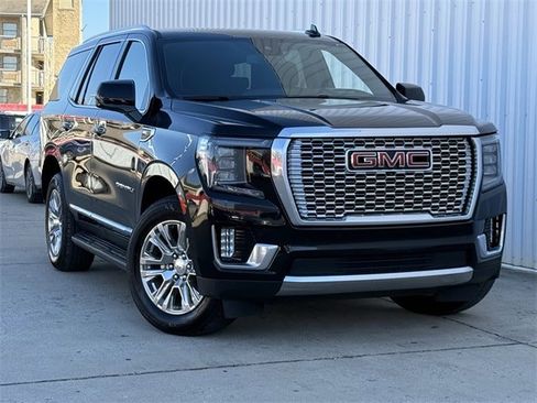 Used 2023 GMC Yukon Denali image 2