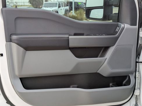 Used 2024 Ford F250 XL w/ STX Appearance Package image 11