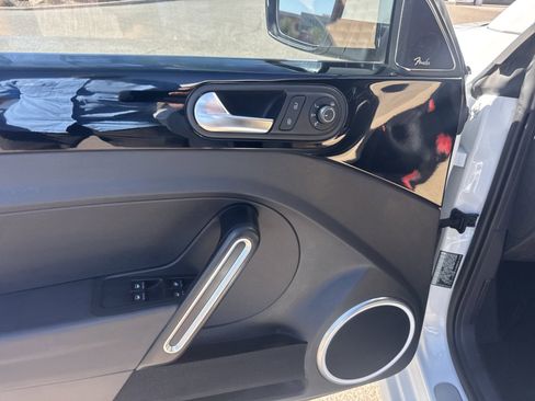 Used 2019 Volkswagen Beetle 2.0T Final Edition SEL image 13