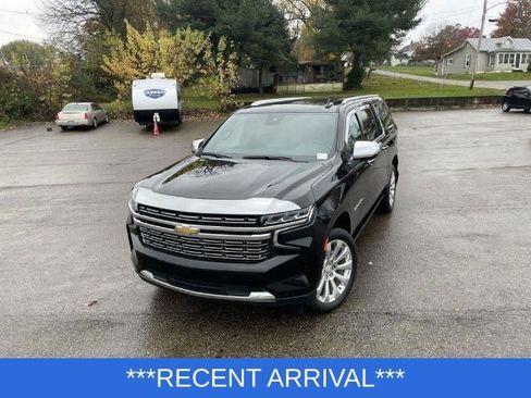 Used 2023 Chevrolet Suburban Premier image 14