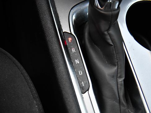 Used 2024 Chevrolet Malibu LT image 24