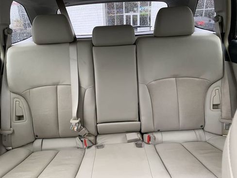 Used 2014 Subaru Outback 2.5i Limited AWD/4WD image 32